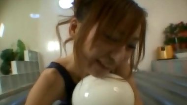 Tsubomi Kanno masturbation in a swimsuit part2