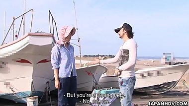 Cute Japanese amateur gets banged after relaxing massage