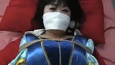 Japanese Snow White Bondage