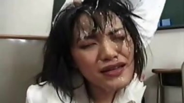 Japanese slut covered bukkake 4
