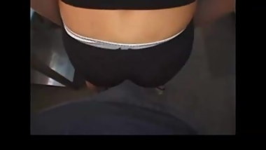 Japanese girl makes him cum with her ass