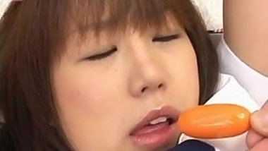 Teen Nonoka plays rough in bondage scene