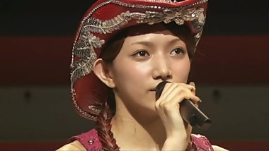 Maki Gato - Sexy in concert