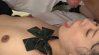 Japanese schoolgirls (18+) cumshots