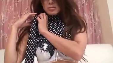 Mind blowing porn show on cam with Yuko Uemura