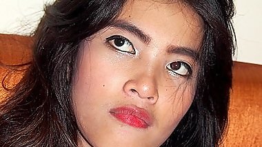 Quiet Asian Cutie SWallows Sperm