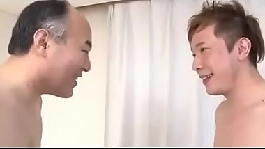 Full HD japan Porn: zo.ee/4mPbV -  lovely japanese milf Ruri Hayami threesome